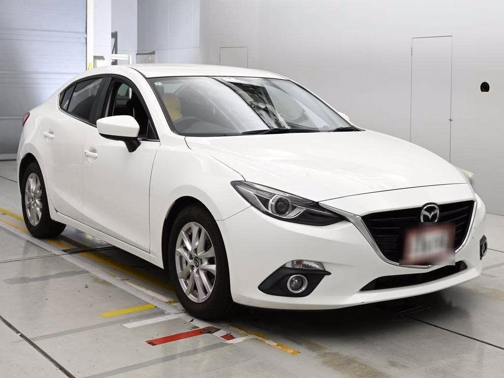 MAZDA AXELA