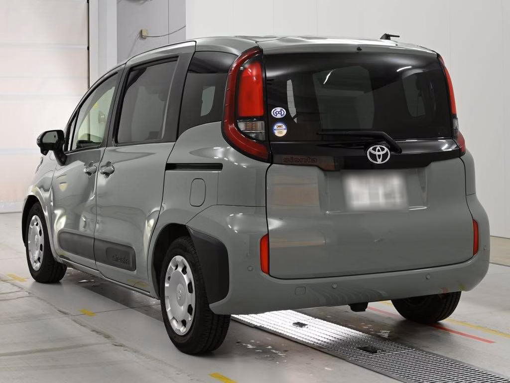 TOYOTA SIENTA