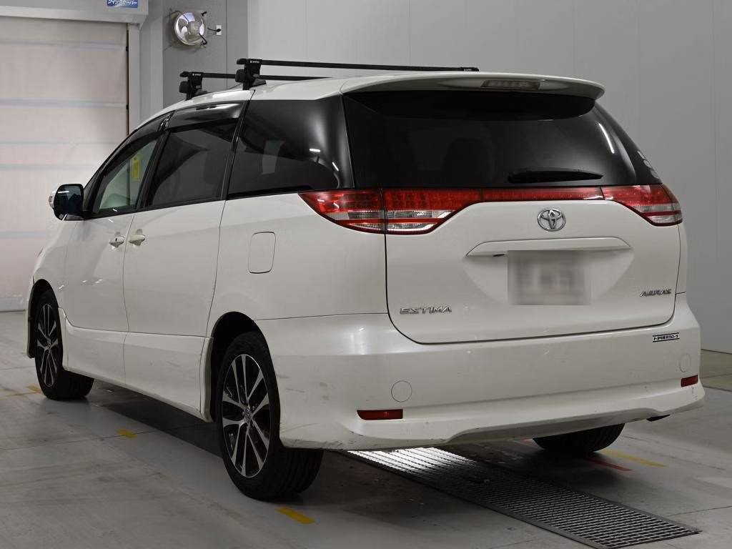 TOYOTA ESTIMA