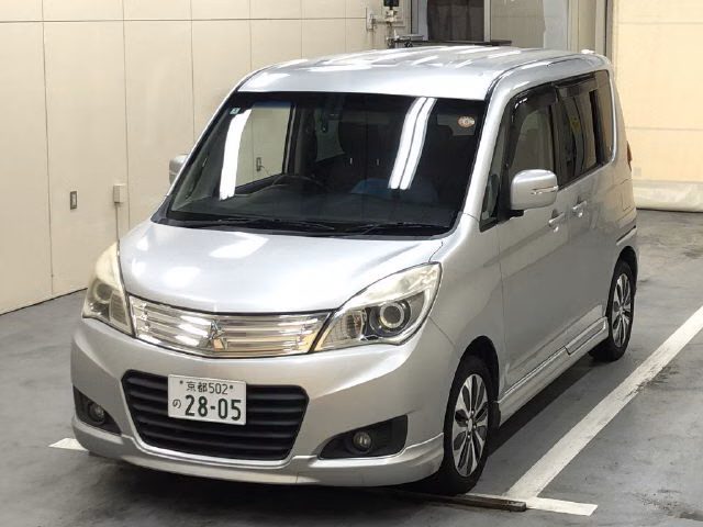 MITSUBISHI DELICA D:2