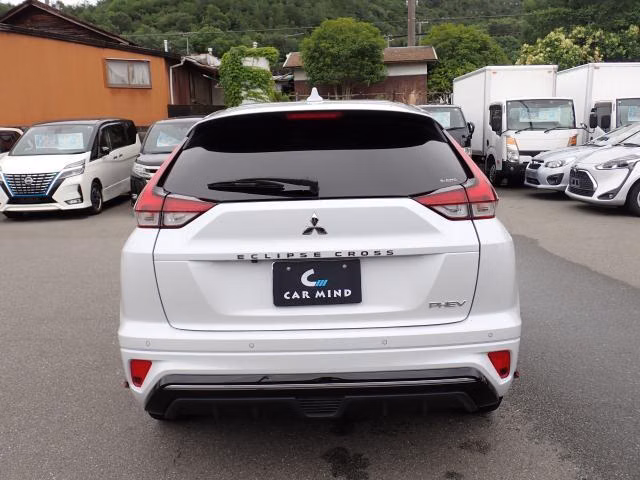 MITSUBISHI ECLIPSE CROSS