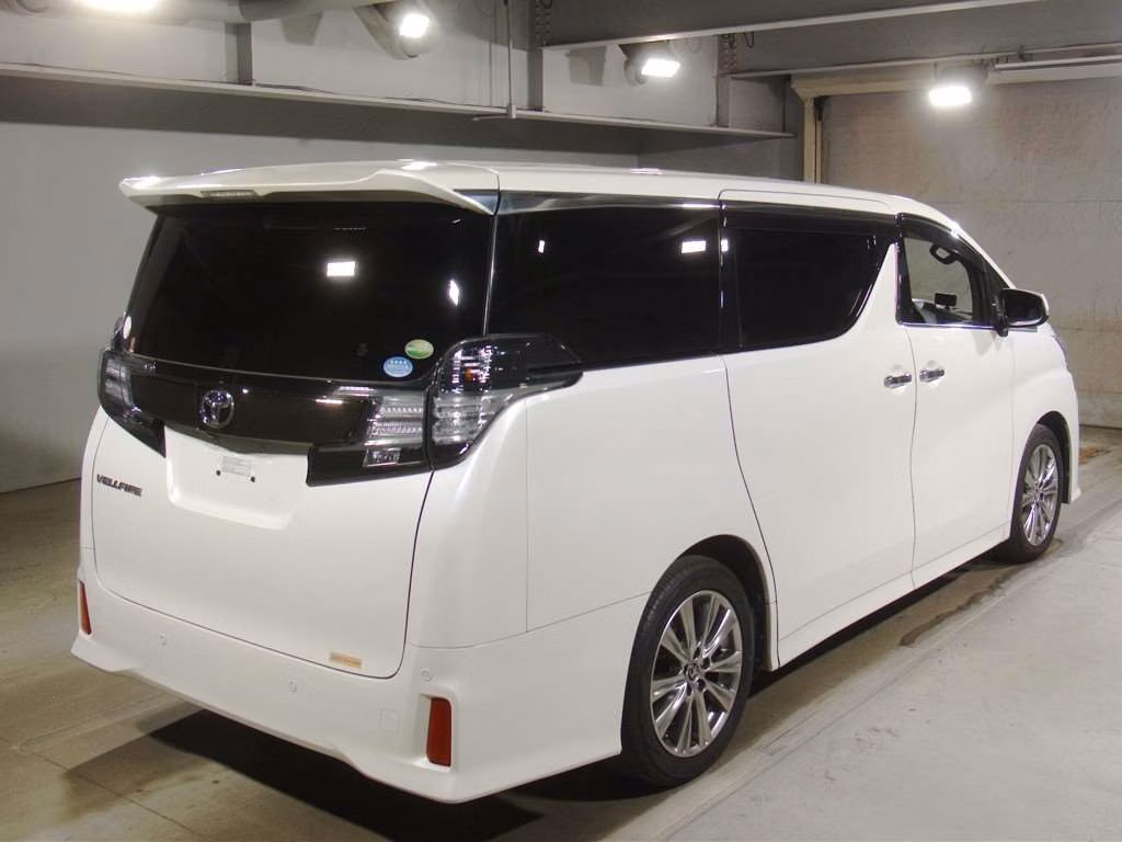 TOYOTA VELLFIRE