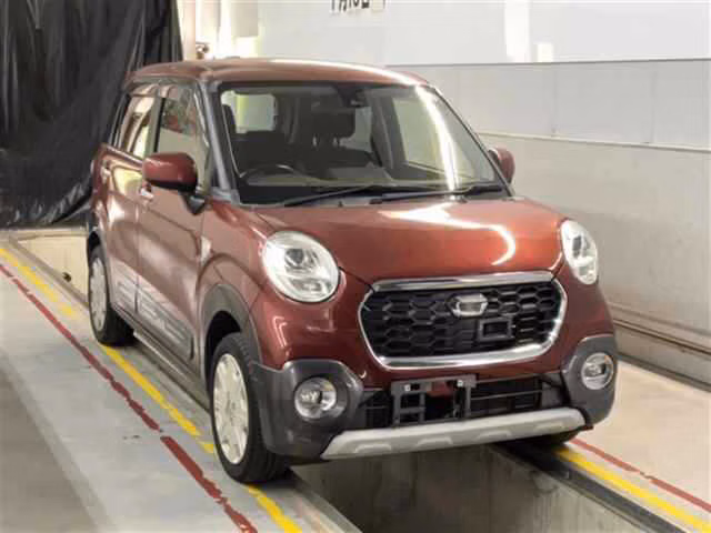 DAIHATSU CAST