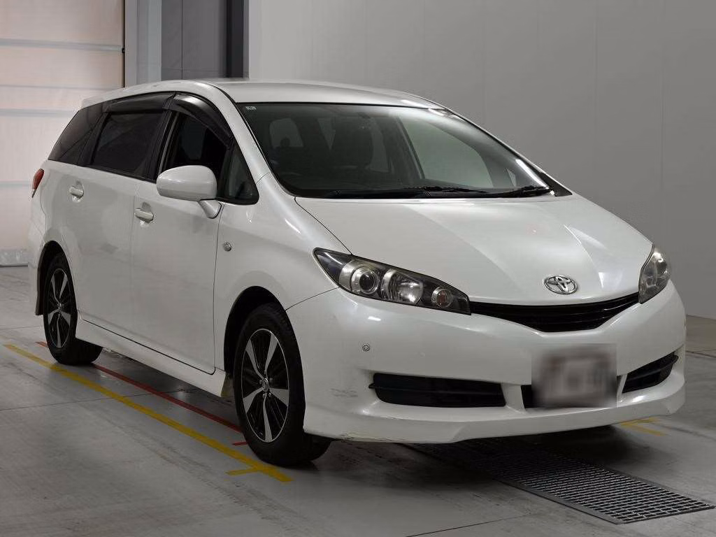 TOYOTA WISH