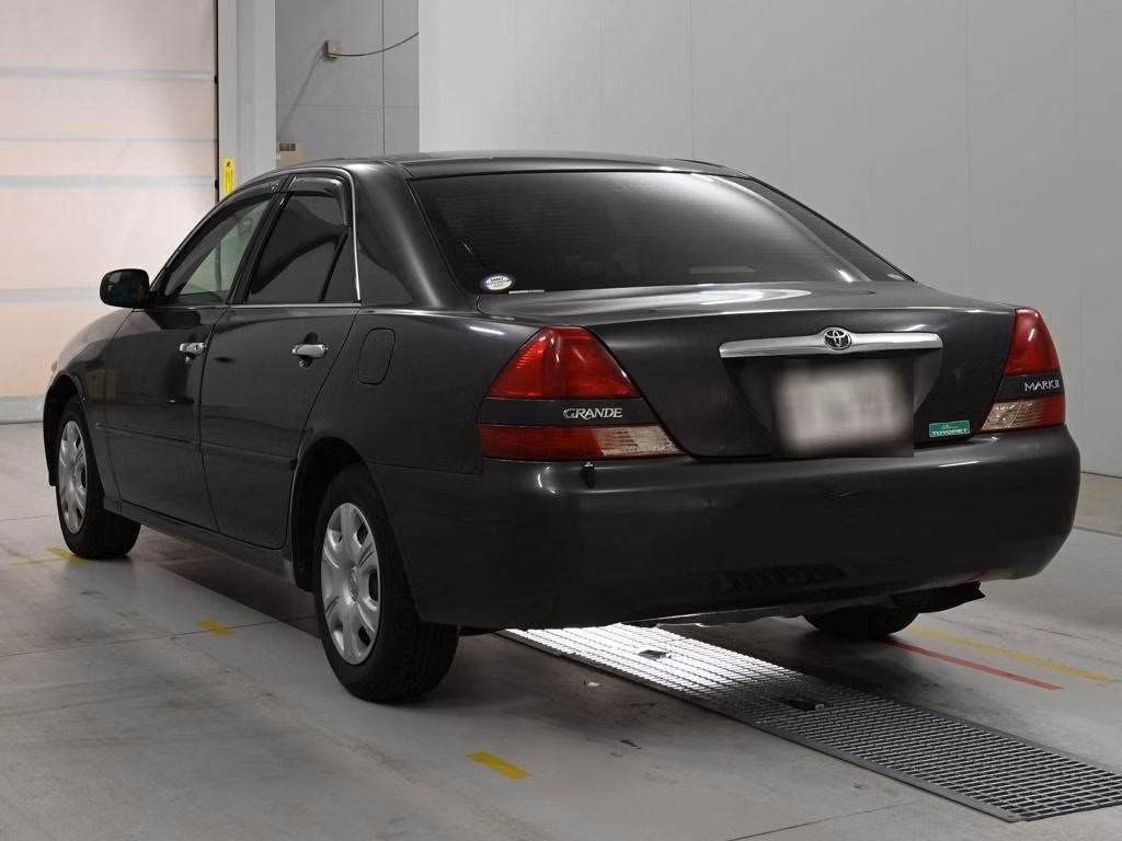 TOYOTA MARK II