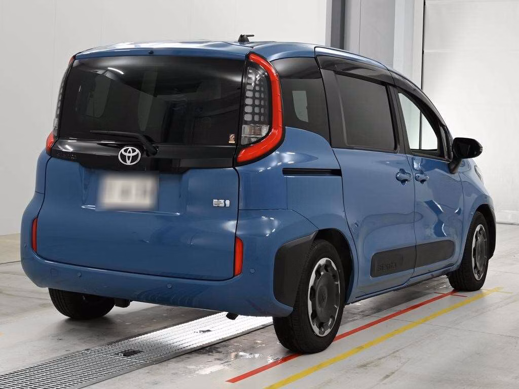 TOYOTA SIENTA