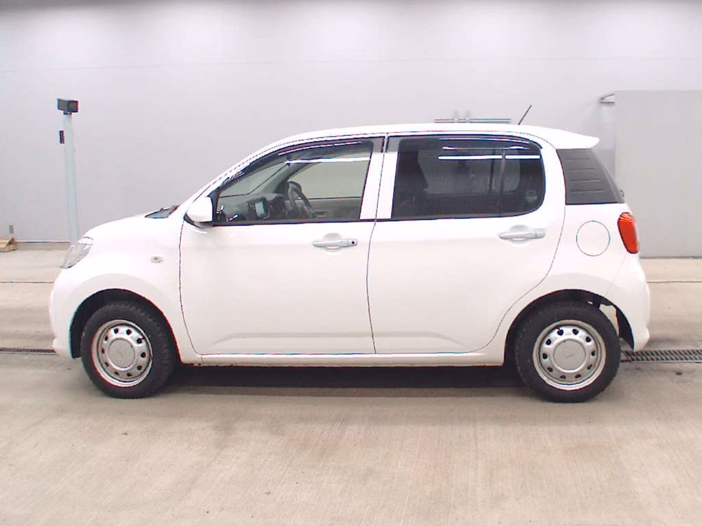 DAIHATSU BOON
