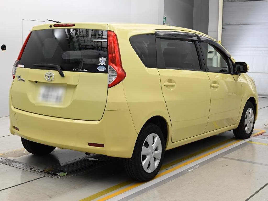 TOYOTA PASSO SETTE