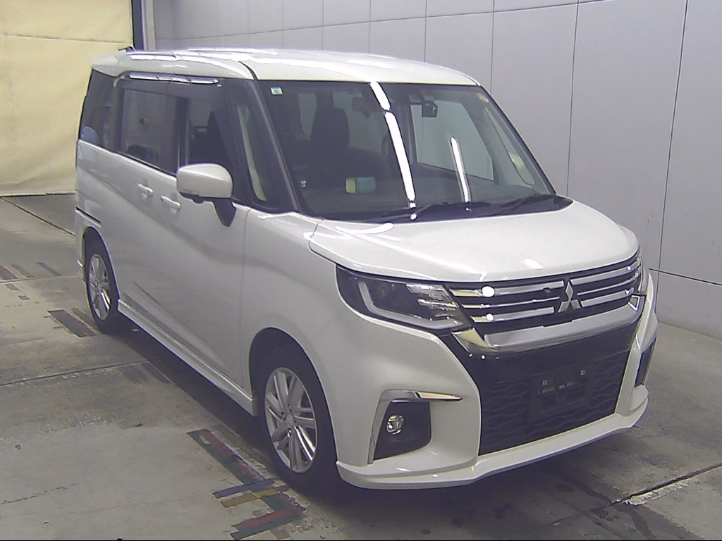 MITSUBISHI DELICA D:2