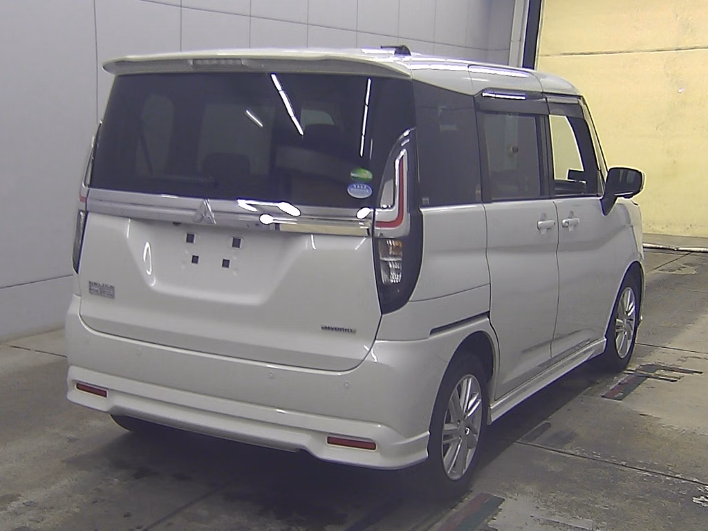 MITSUBISHI DELICA D:2