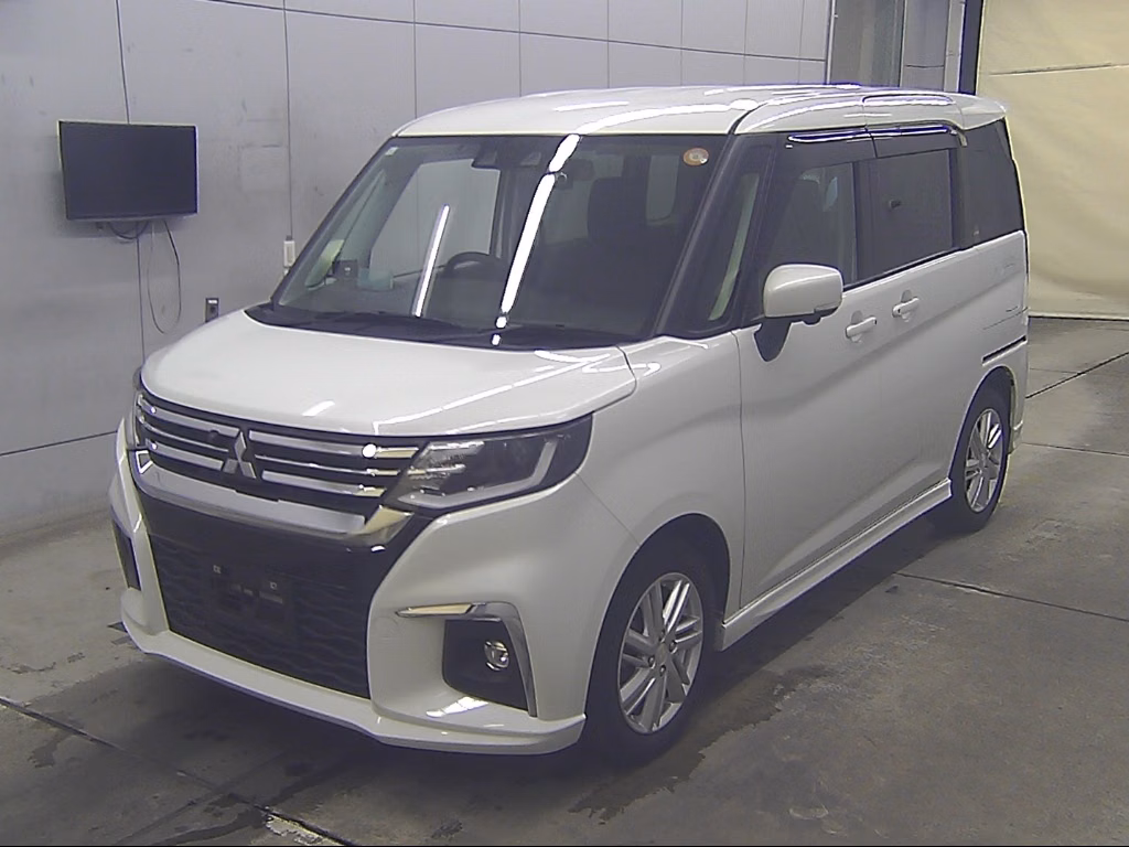 MITSUBISHI DELICA D:2