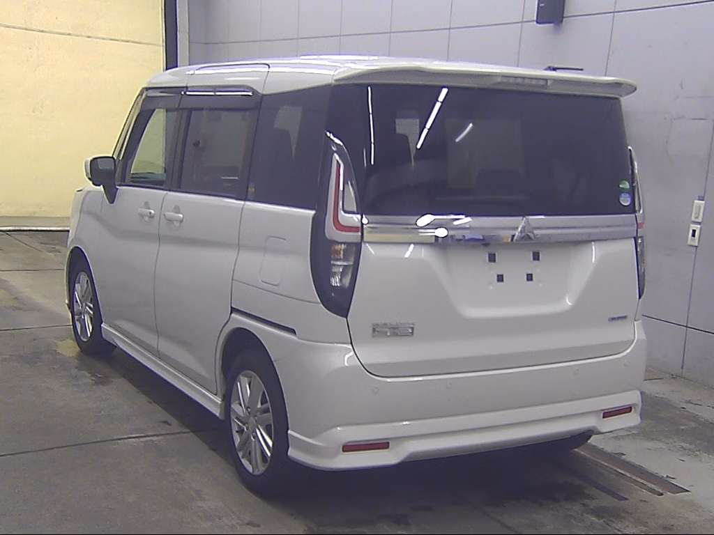 MITSUBISHI DELICA D:2