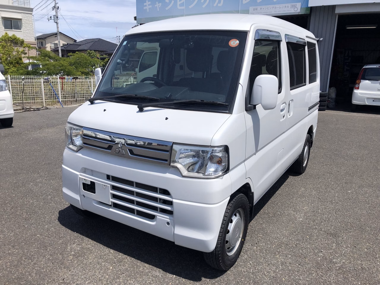MITSUBISHI MINICAB
