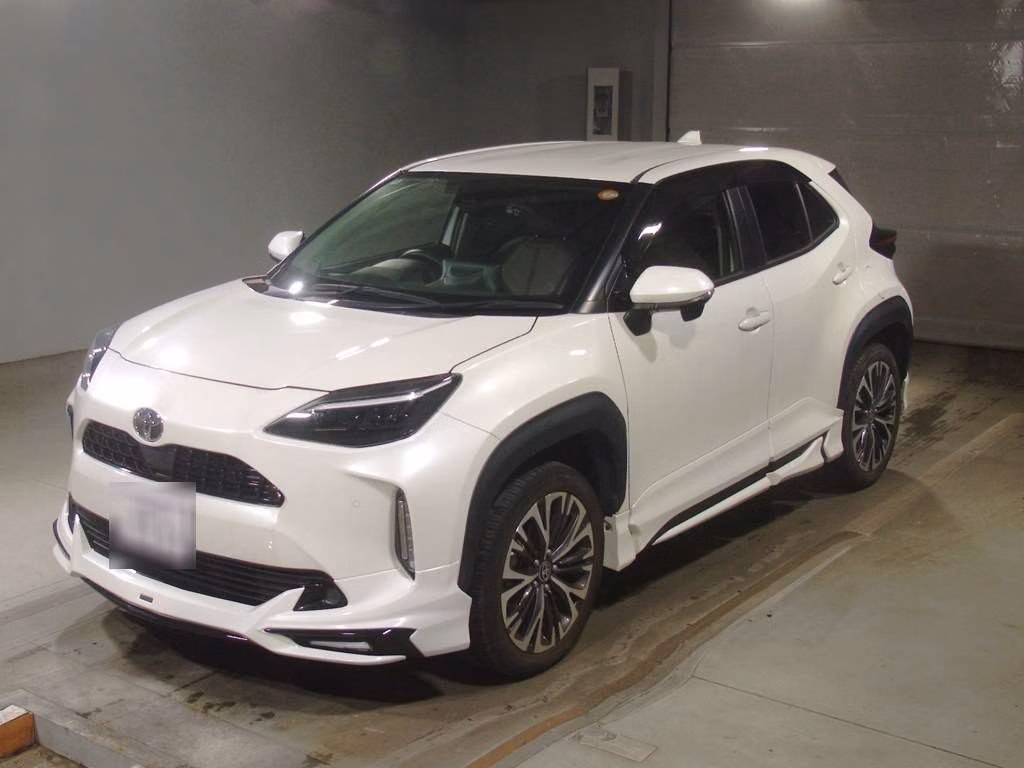TOYOTA YARIS CROSS