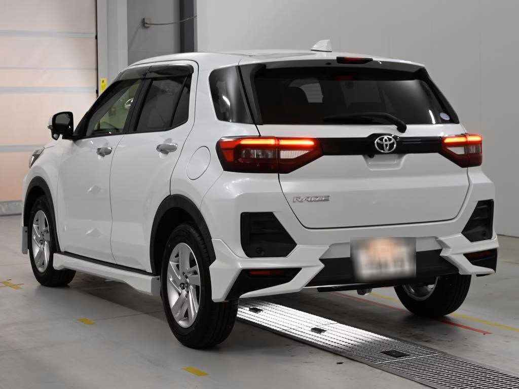 TOYOTA RAIZE