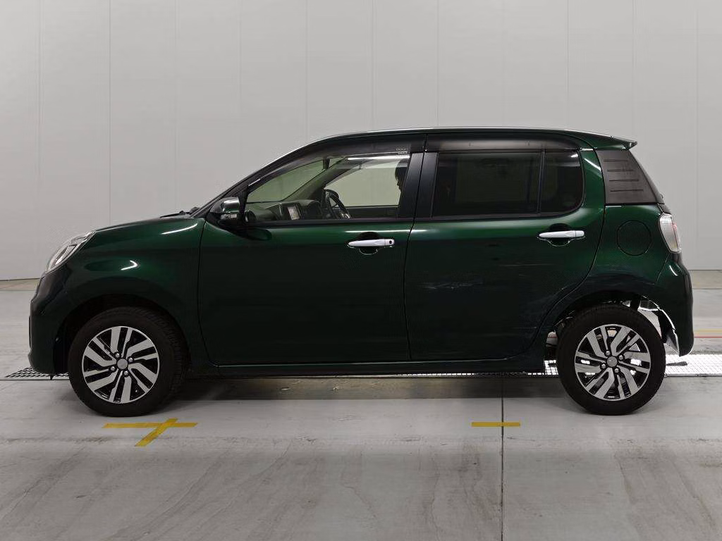 DAIHATSU BOON