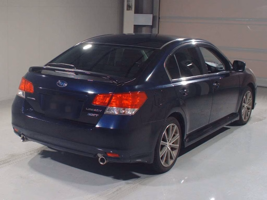 SUBARU LEGACY B4