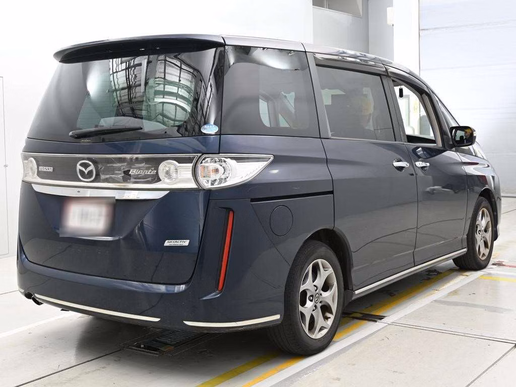 MAZDA BIANTE
