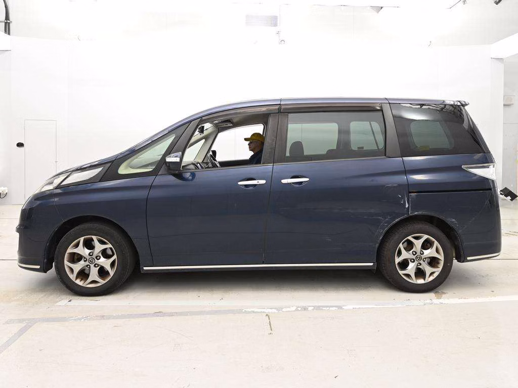 MAZDA BIANTE