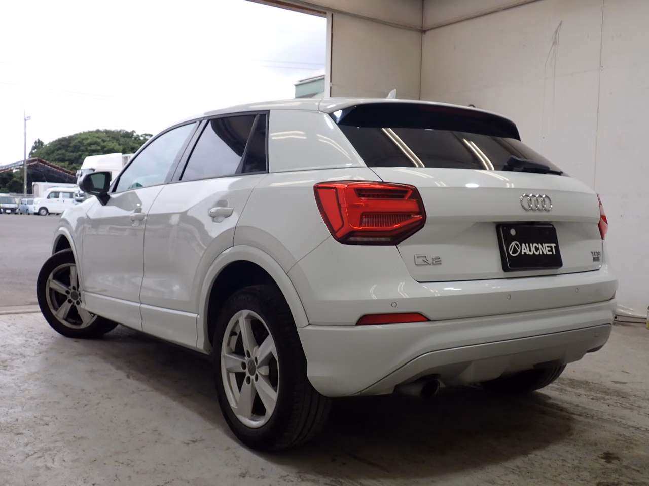 AUDI Q2