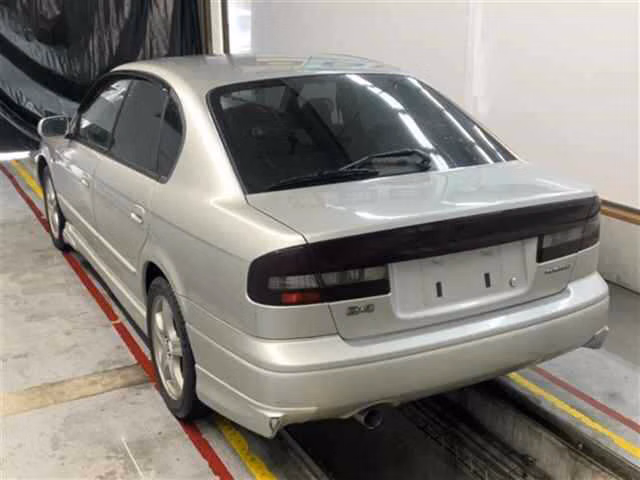 SUBARU LEGACY B4