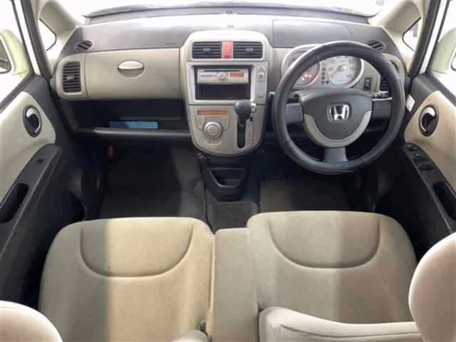 HONDA LIFE