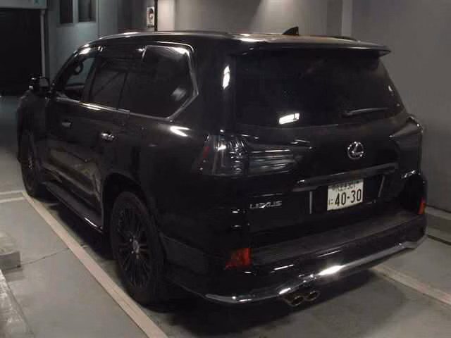 LEXUS LX570