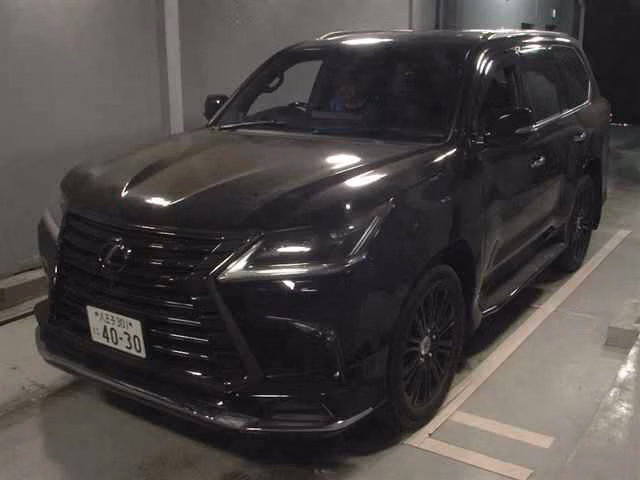 LEXUS LX570