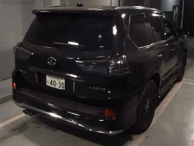 LEXUS LX570