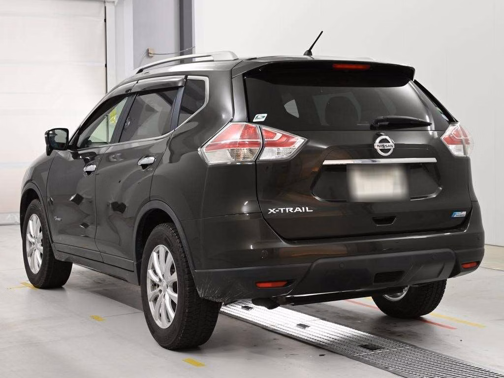 NISSAN X-TRAIL