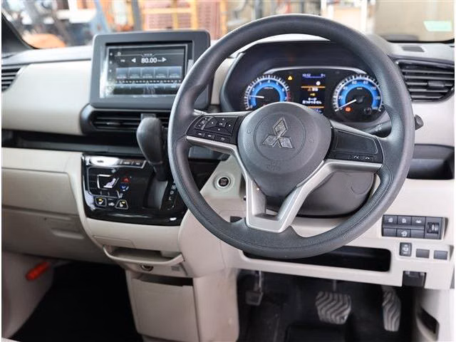 MITSUBISHI EK SPACE
