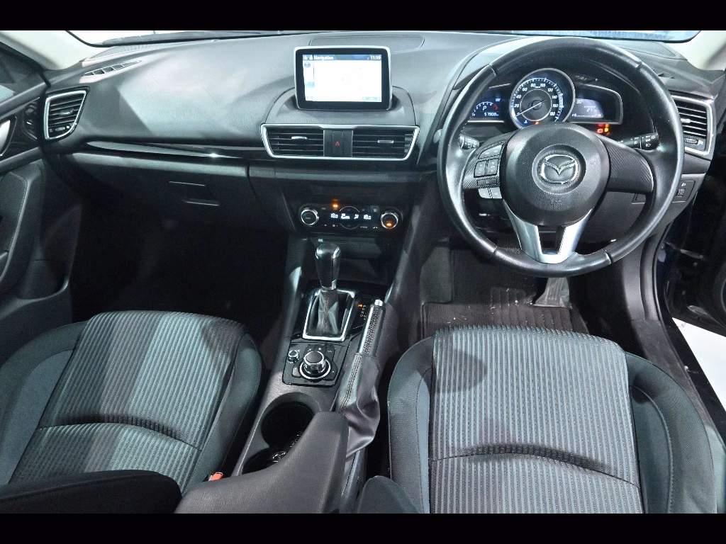 MAZDA AXELA