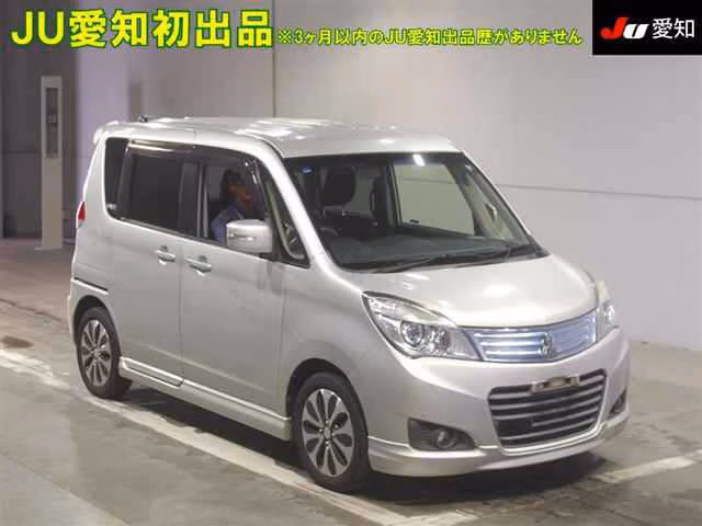 MITSUBISHI DELICA D:2