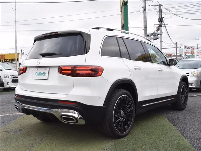 MERCEDES-BENZ GLB-CLASS