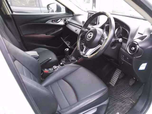 MAZDA CX-3
