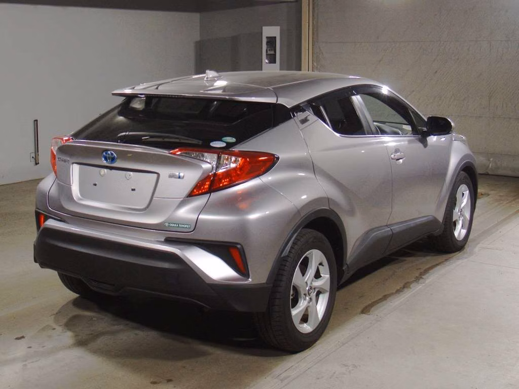 TOYOTA C-HR
