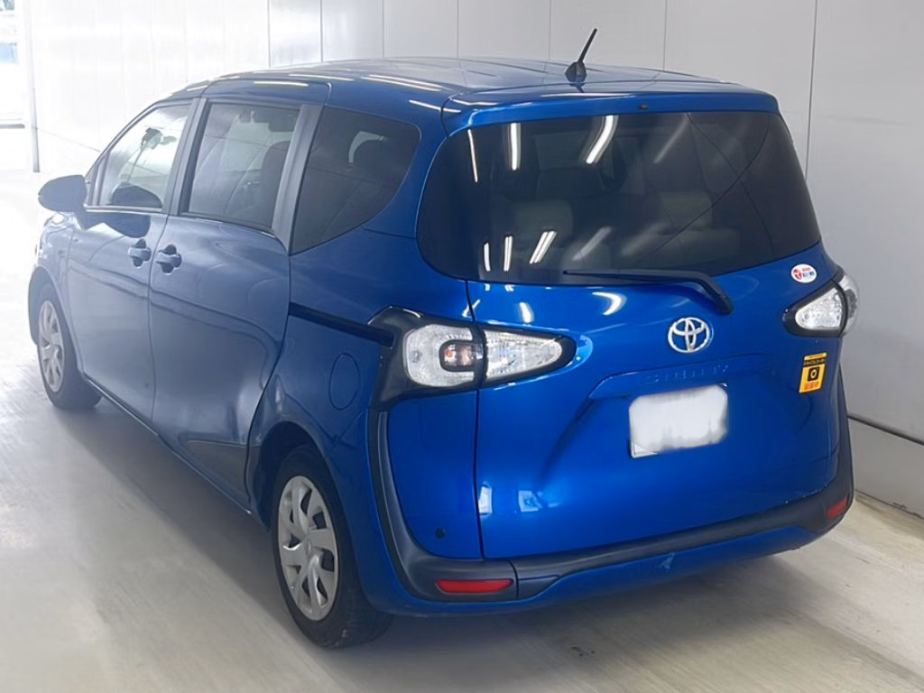 TOYOTA SIENTA