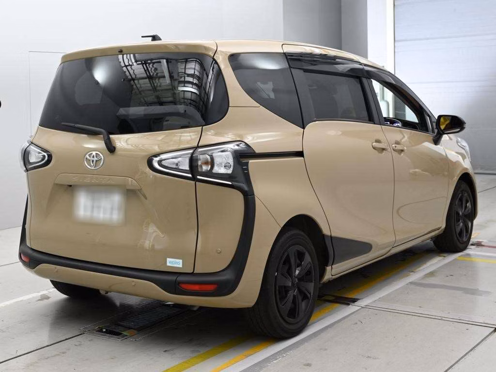 TOYOTA SIENTA