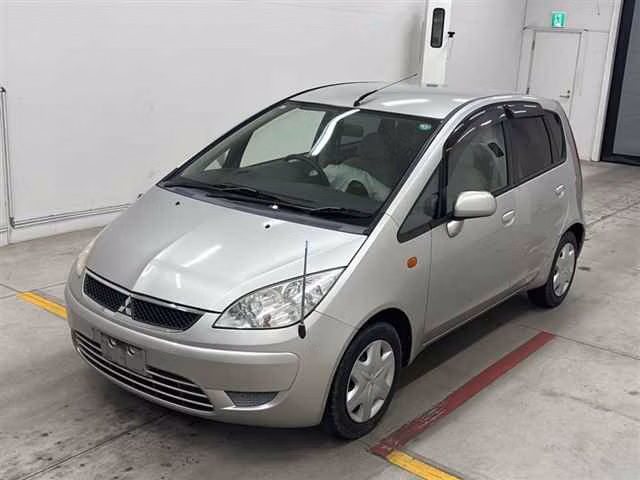 MITSUBISHI COLT