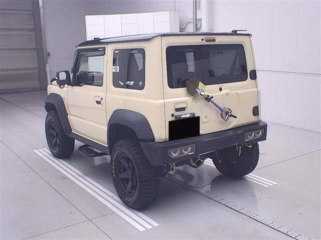 SUZUKI JIMNY SIERRA