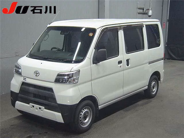 TOYOTA PIXIS VAN