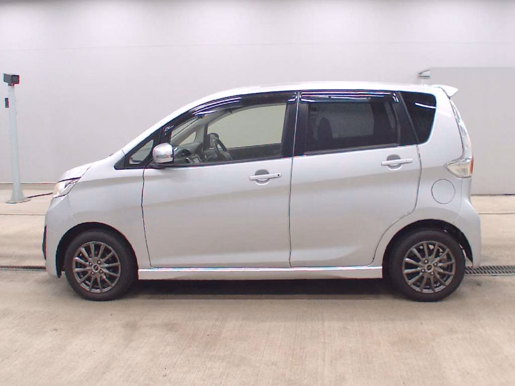 MITSUBISHI EK CUSTOM