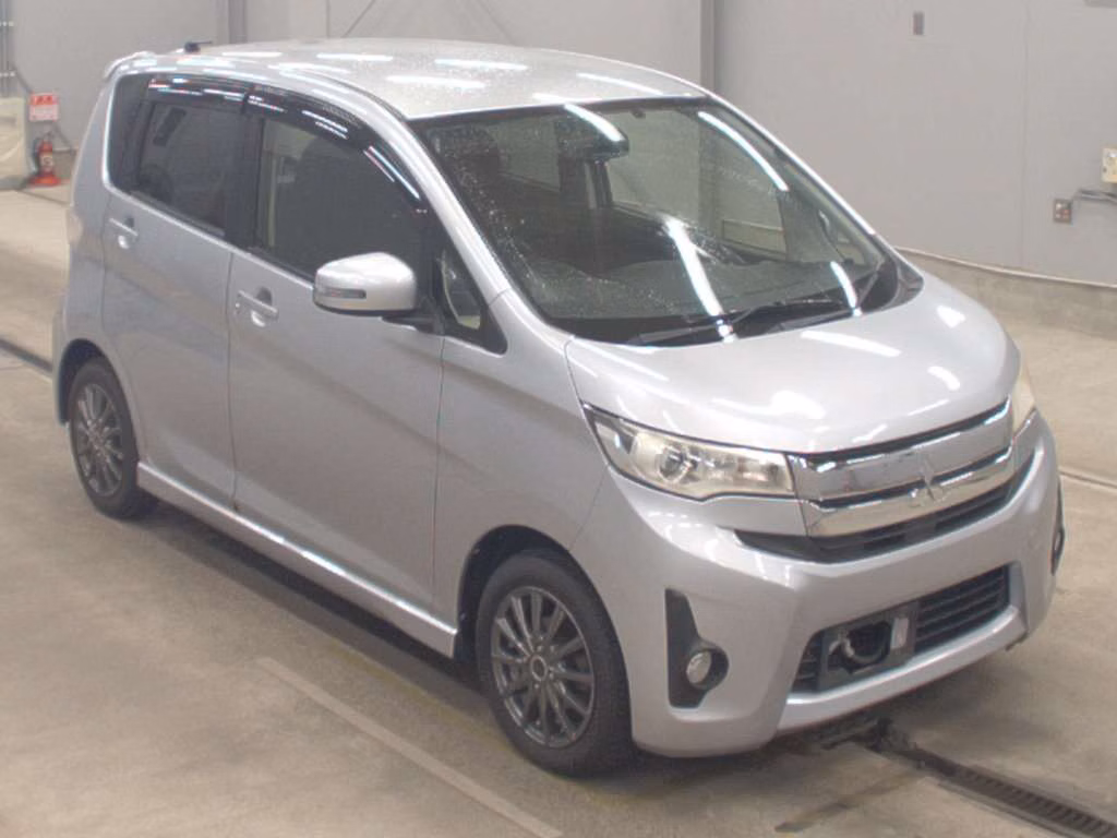 MITSUBISHI EK CUSTOM