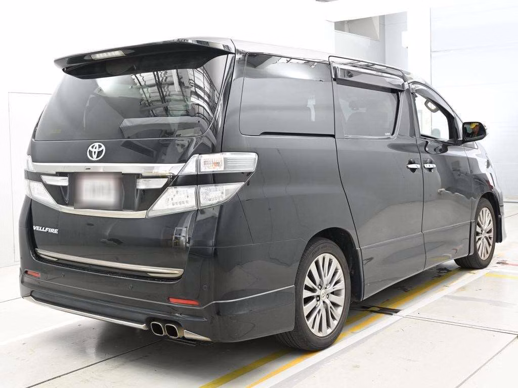 TOYOTA VELLFIRE