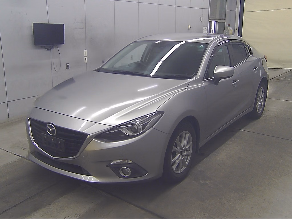 MAZDA AXELA