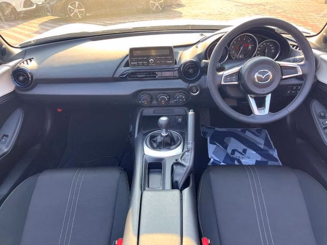 MAZDA MX-5