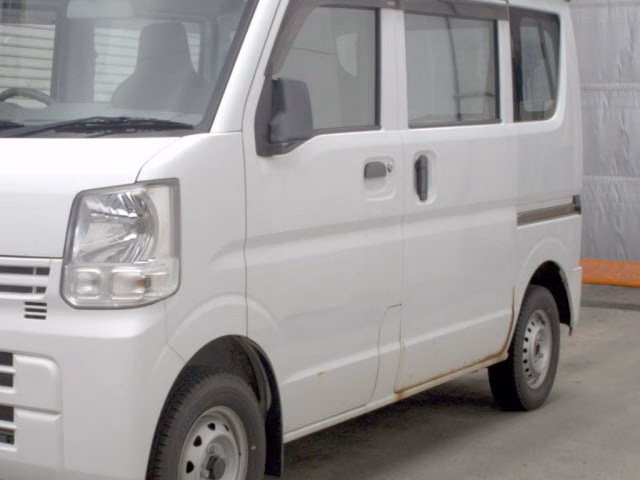 MITSUBISHI MINICAB