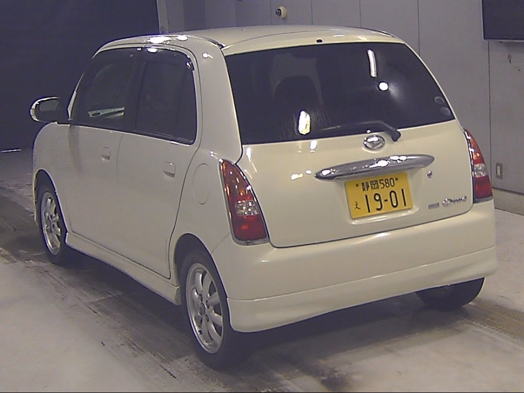 DAIHATSU MIRA GINO