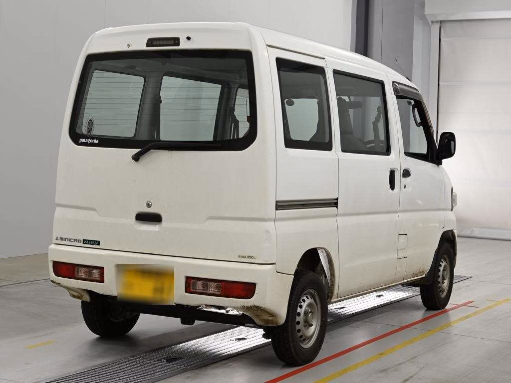 MITSUBISHI MINICAB MIEV