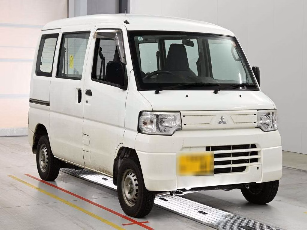 MITSUBISHI MINICAB MIEV